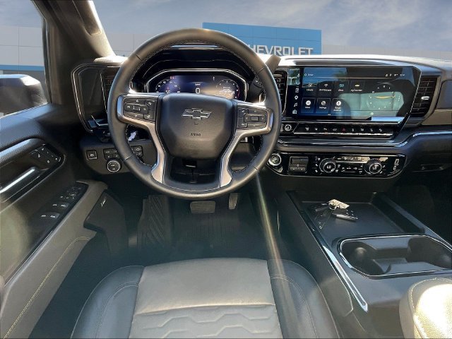 Certified 2024 Chevrolet Silverado 2500 ZR2 w/ ZR2 Bison Edition AWD/4WD image 11