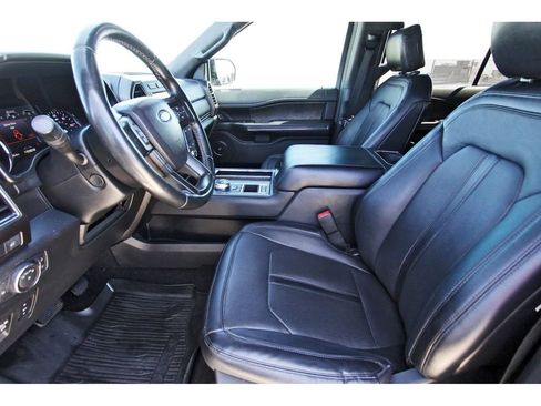 Used 2019 Ford Expedition Limited w/ Equipment Group 301A RWD image 6