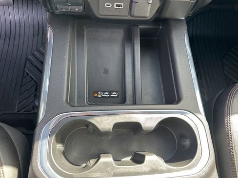 Used 2020 GMC Sierra 1500 AT4 w/ AT4 Premium Package image 7