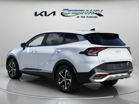 Used 2024 Kia Sportage EX FWD image 5