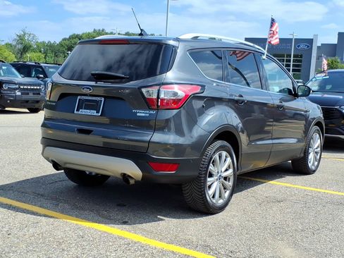Used 2018 Ford Escape Titanium AWD/4WD image 7