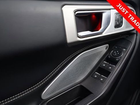 Used 2020 Ford Explorer ST w/ ST Street Pack image 34