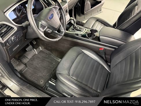 Used 2017 Ford Edge SEL w/ Equipment Group 201A FWD image 20