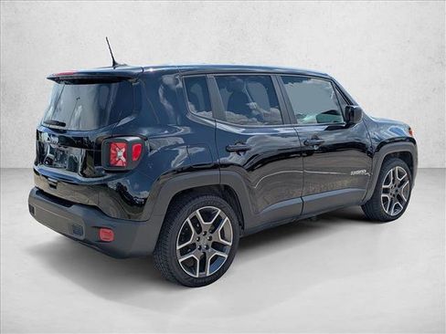 Used 2021 Jeep Renegade Sport FWD image 5