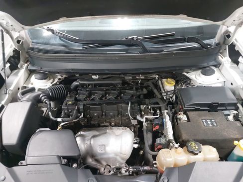 Used 2019 Jeep Cherokee Limited FWD image 29