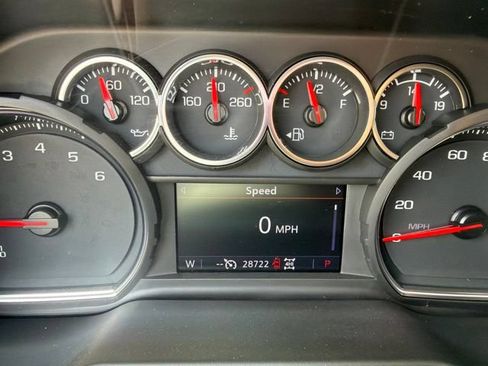 Used 2021 Chevrolet Tahoe LT AWD/4WD image 16