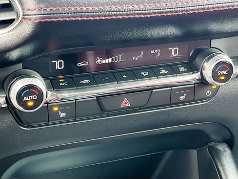 Used 2025 MAZDA MAZDA3 Carbon image 20