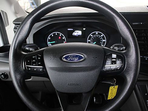Used 2023 Ford Transit 250 Medium Roof image 21