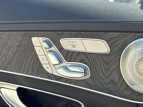 Used 2015 Mercedes-Benz C 300 4MATIC Sedan image 34