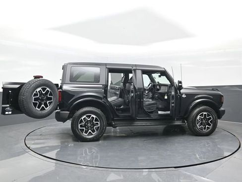 New 2025 Ford Bronco Outer Banks image 20