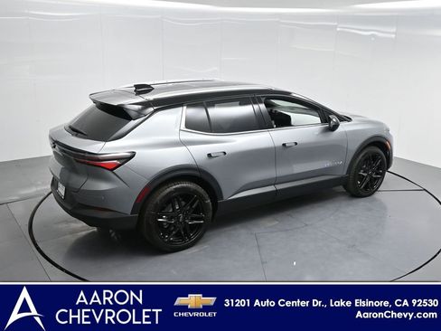 New 2026 Chevrolet Equinox EV LT image 44