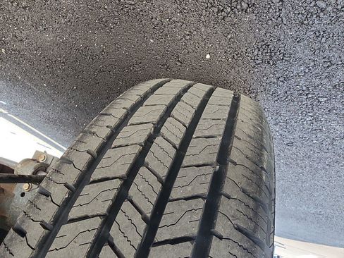 Used 2022 RAM 1500 Classic SLT image 10