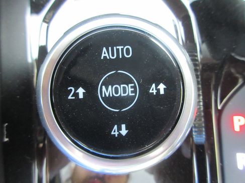 New 2026 GMC Canyon Denali AWD/4WD image 17