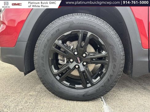 Used 2024 GMC Terrain AT4 image 11