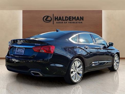 Used 2017 Chevrolet Impala Premier w/ Enhanced Convenience Package image 7