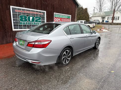 Used 2017 Honda Accord EX-L image 7