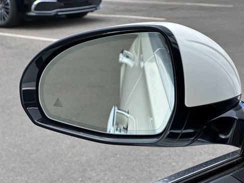 Certified 2022 Mercedes-Benz S 500 4MATIC image 10