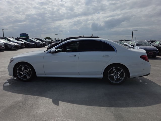 Used 2018 Mercedes-Benz E 300 image 9