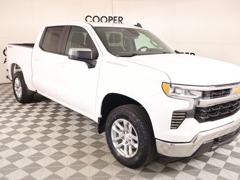 Used 2023 Chevrolet Silverado 1500 LT AWD/4WD image 1