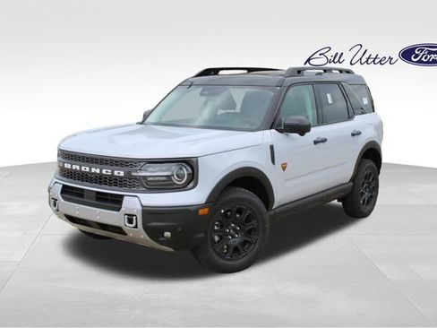 New 2026 Ford Bronco Sport Badlands w/ Badlands Tech Package AWD/4WD image 1