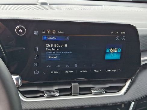 Used 2026 Chevrolet Equinox LT FWD image 16