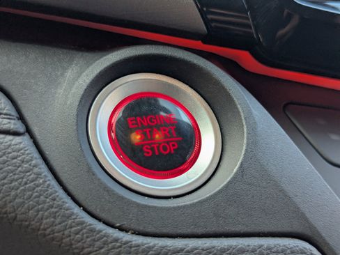 Used 2023 Honda Odyssey Sport image 31