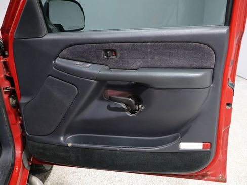 Used 1999 GMC Sierra 1500 SLE w/ Convenience Plus Group image 17