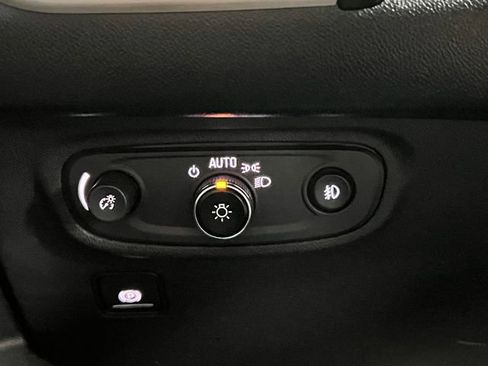 Used 2020 GMC Terrain Denali w/ Denali Premium Package AWD/4WD image 19