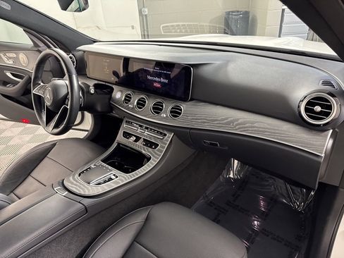Used 2023 Mercedes-Benz E 450 4MATIC All-Terrain Wagon image 20