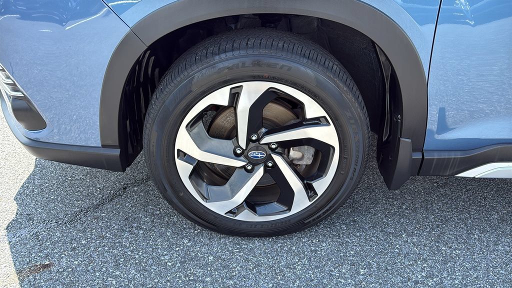 Certified 2023 Subaru Forester Touring AWD/4WD image 10