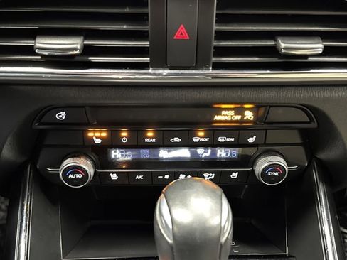 Used 2023 MAZDA CX-9 Grand Touring image 21