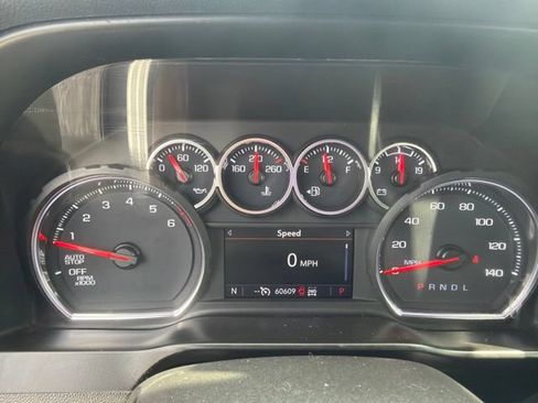Used 2021 Chevrolet Silverado 1500 LT AWD/4WD image 15