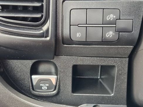 Used 2026 RAM ProMaster 2500 w/ Convenience Group FWD image 23