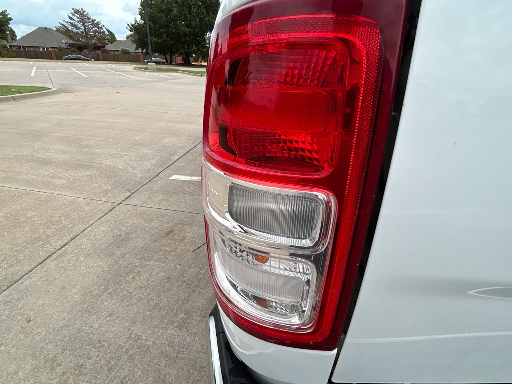 Used 2021 RAM 2500 Tradesman w/ Chrome Appearance Group RWD image 13