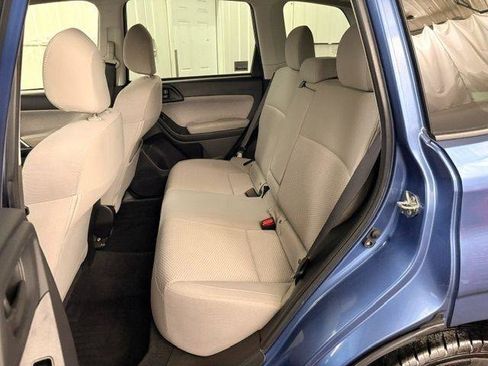 Used 2018 Subaru Forester 2.5i Premium w/ Protection Package #1 AWD/4WD image 8