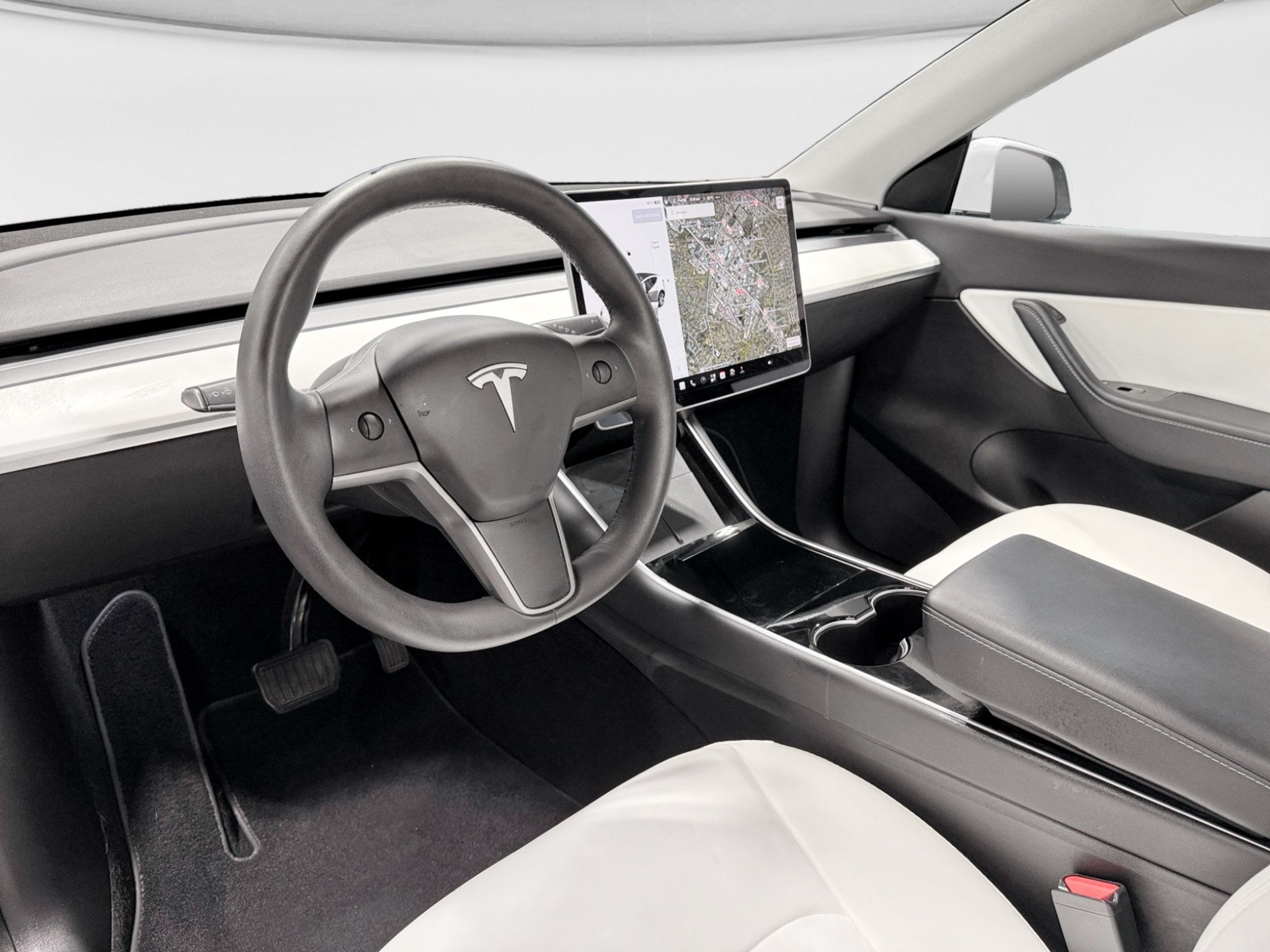 Used 2020 Tesla Model Y Long Range AWD/4WD image 18