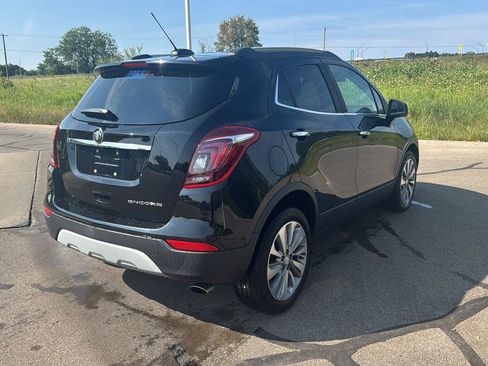 Used 2020 Buick Encore Preferred FWD image 5