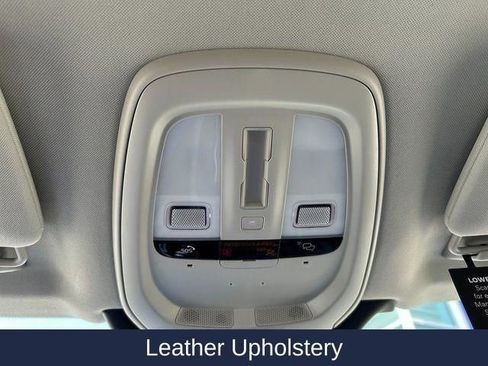 New 2025 Volvo XC90 T8 Plus w/ Protection Package Premier image 32