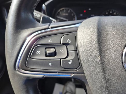 Used 2022 Buick Envision Preferred FWD image 21