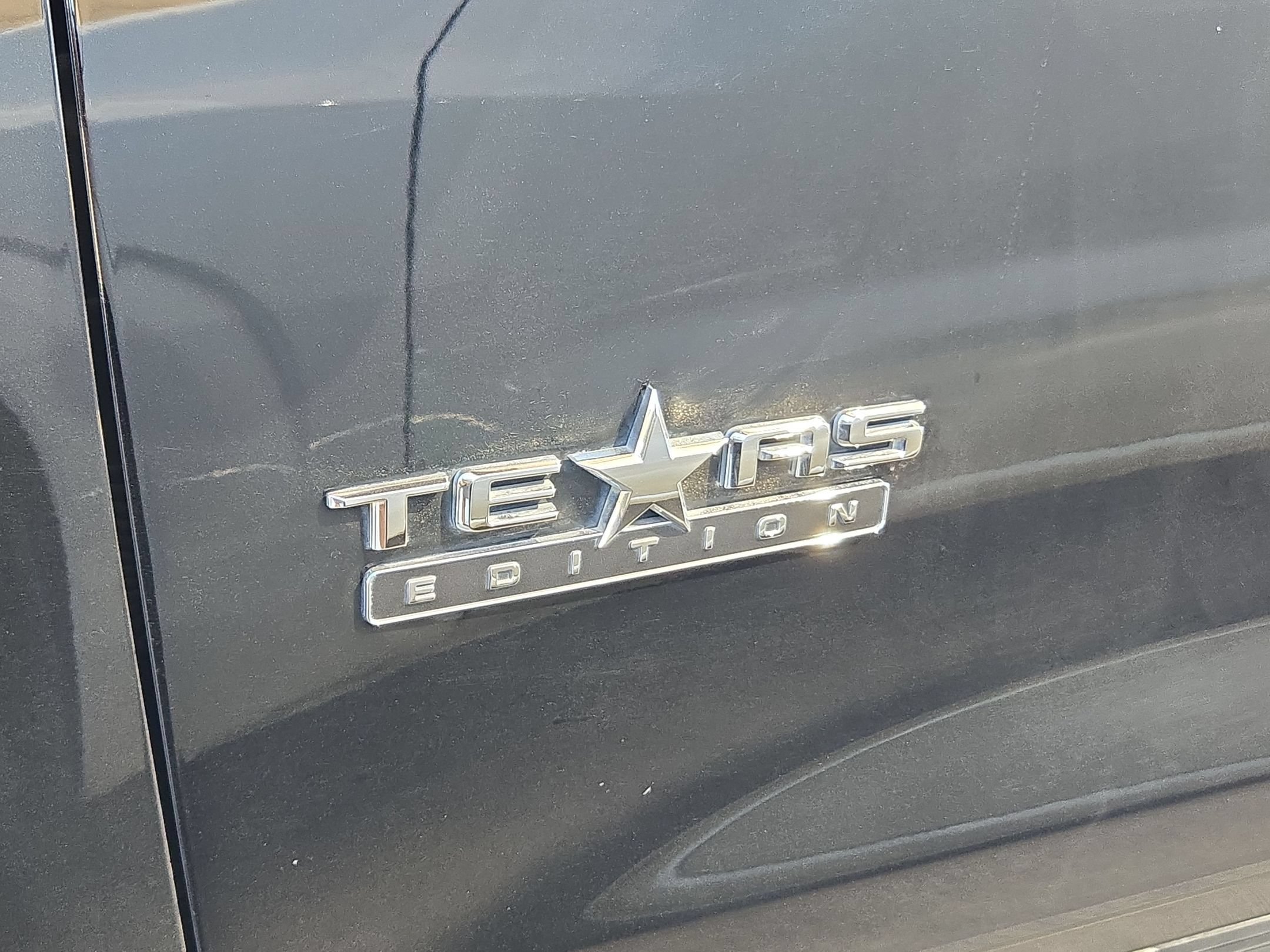 Used 2022 Chevrolet Silverado 1500 LT RWD image 5