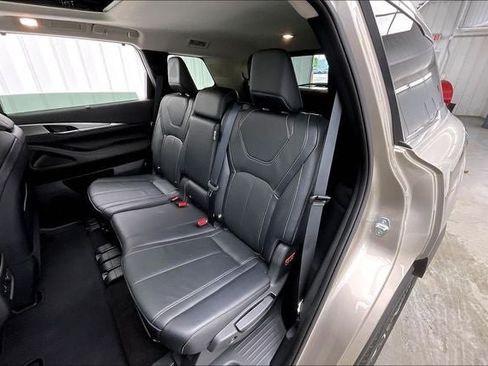 Certified 2023 INFINITI QX60 Luxe w/ Cargo Package AWD/4WD image 21