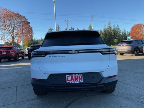 New 2026 Chevrolet Equinox EV LT image 6