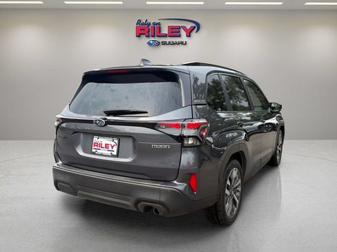 Certified 2025 Subaru Forester Touring AWD/4WD image 5