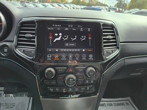 Used 2021 Jeep Grand Cherokee Limited w/ Quick Order Package 28K 80th image 22