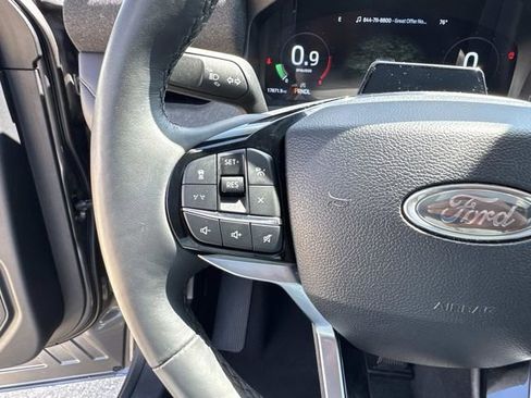 Used 2025 Ford Explorer Platinum w/ LUX Leather Package image 28