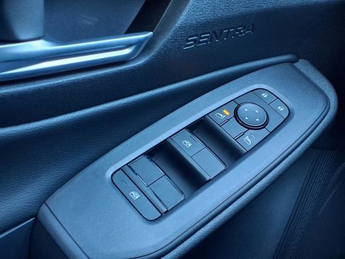New 2026 Nissan Sentra SV w/ SV Convenience Package FWD image 21