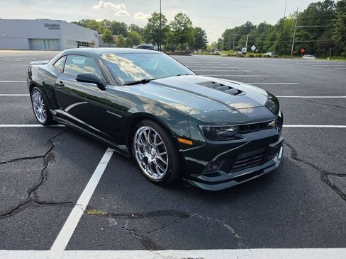 Used 2015 Chevrolet Camaro SS w/ Green Flash Special Edition RWD image 10