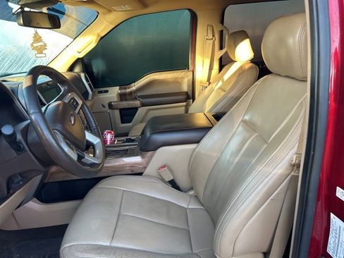 Used 2019 Ford F150 Lariat image 9