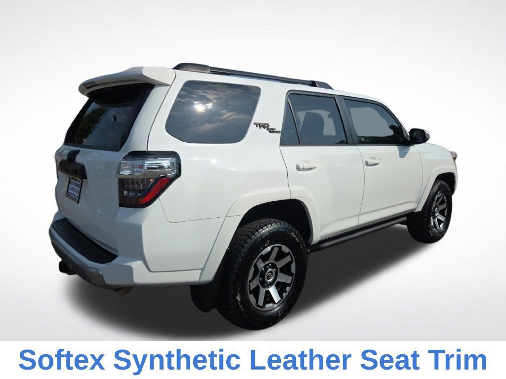 Used 2021 Toyota 4Runner TRD Off-Road Premium w/ Moonroof Package AWD/4WD image 4