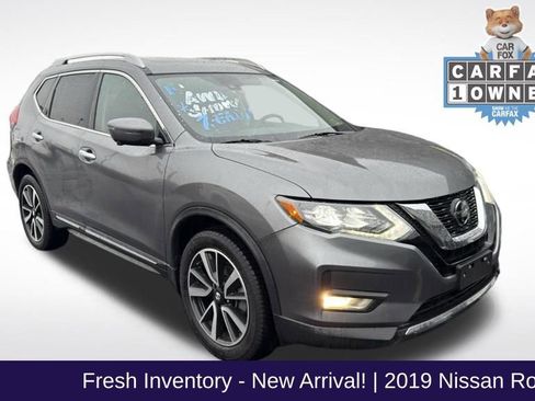 Used 2019 Nissan Rogue SL w/ Premium Package image 1
